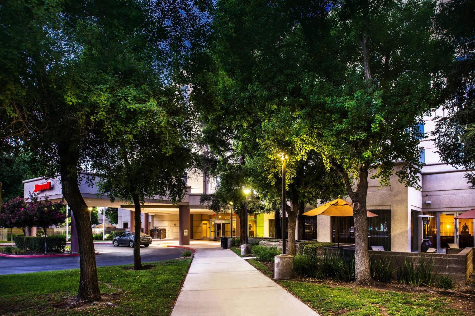 Visalia Marriott At The Convention Center Hotel Kültér fotó