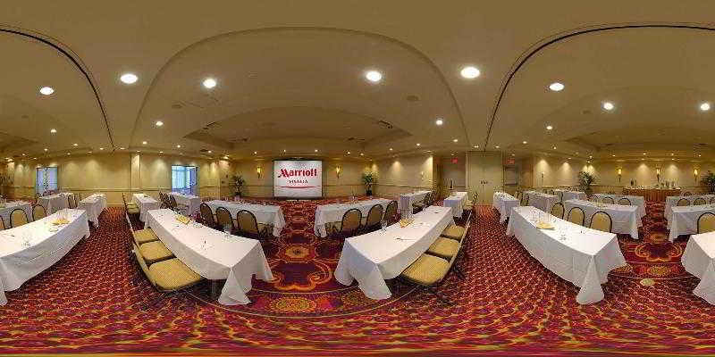 Visalia Marriott At The Convention Center Hotel Kültér fotó