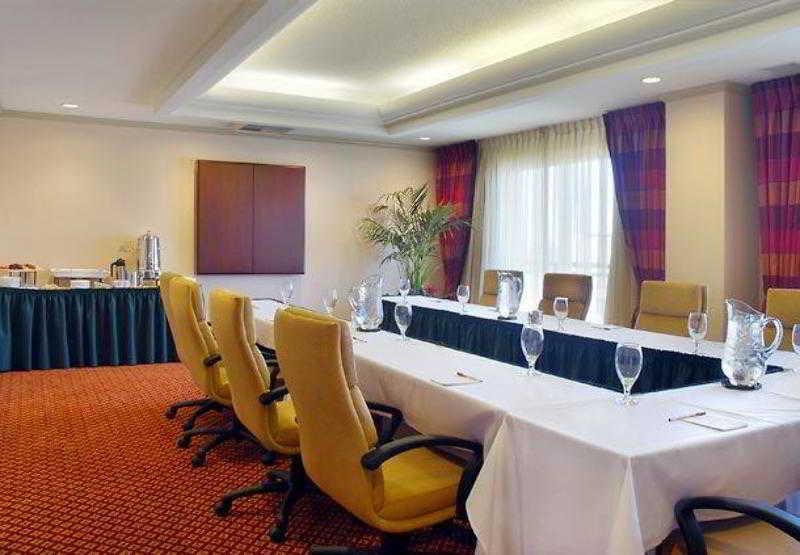 Visalia Marriott At The Convention Center Hotel Létesítmények fotó